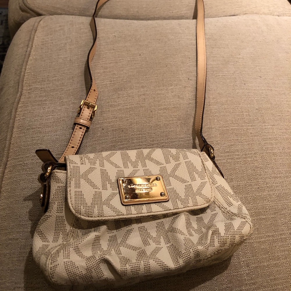 Michael Kors Crossbody
